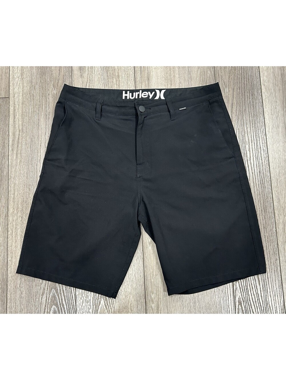 Hurley Men’s Shorts Size 32 Black Flat Front Pockets Athletic Casual